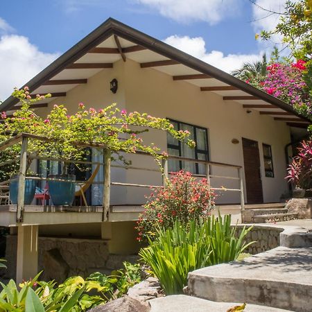 Domaine Desaubin Luxury Villas Takamaka Bagian luar foto