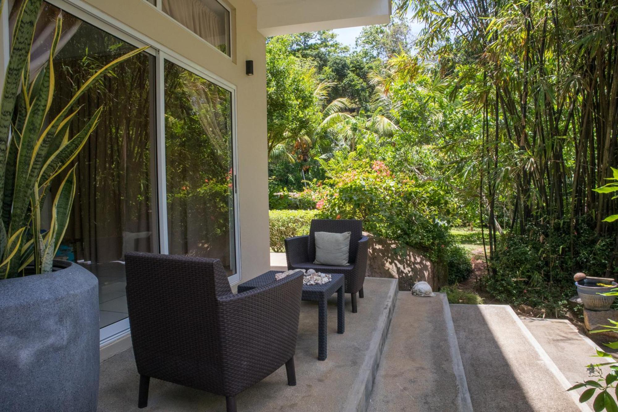 Domaine Desaubin Luxury Villas Takamaka Bagian luar foto