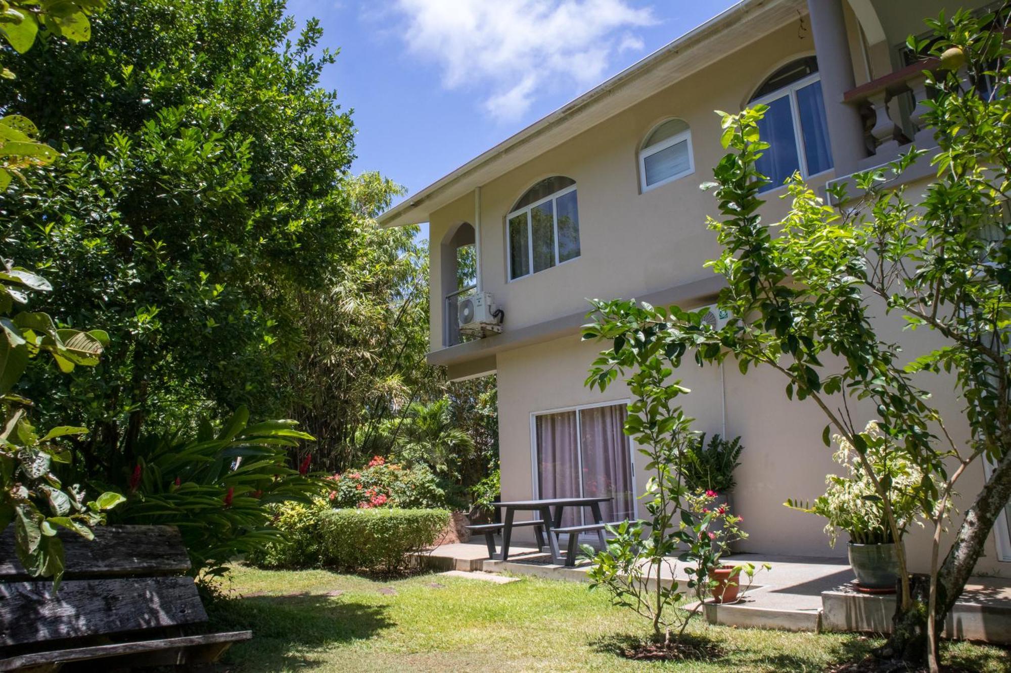 Domaine Desaubin Luxury Villas Takamaka Bagian luar foto