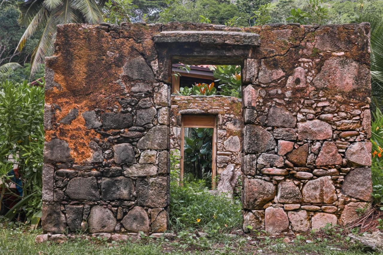 Domaine Desaubin Luxury Villas Takamaka Bagian luar foto