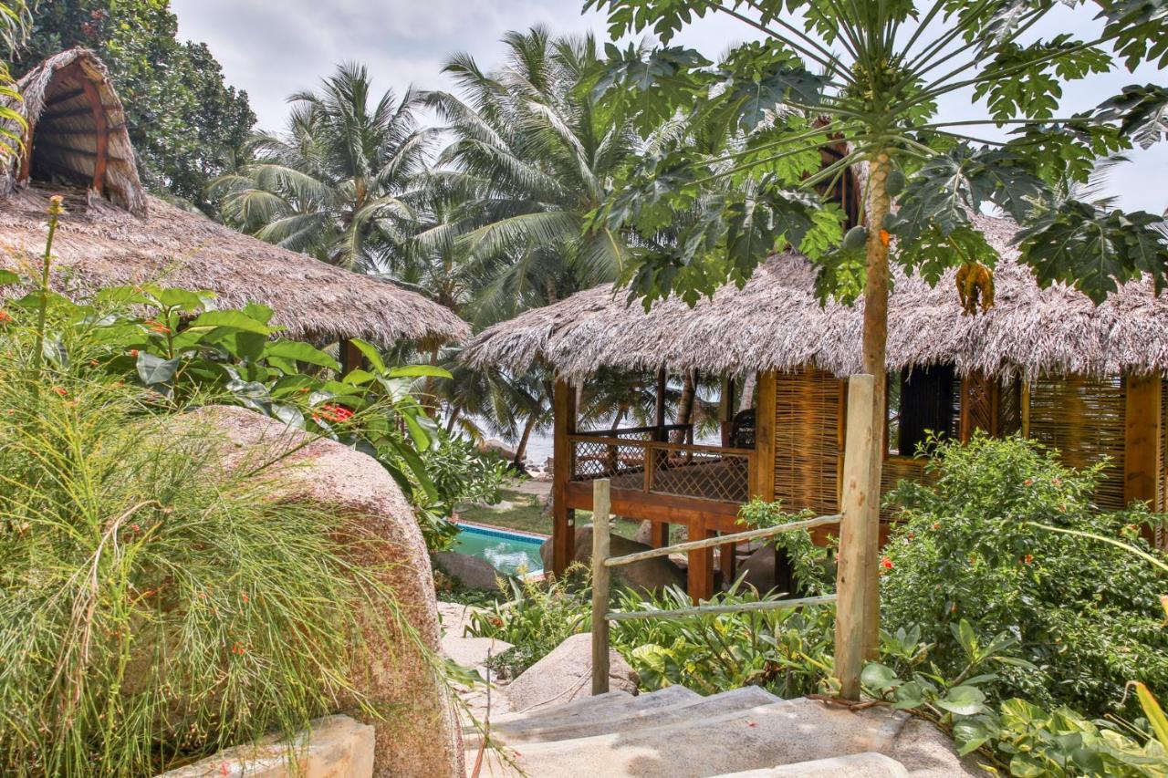 Domaine Desaubin Luxury Villas Takamaka Bagian luar foto